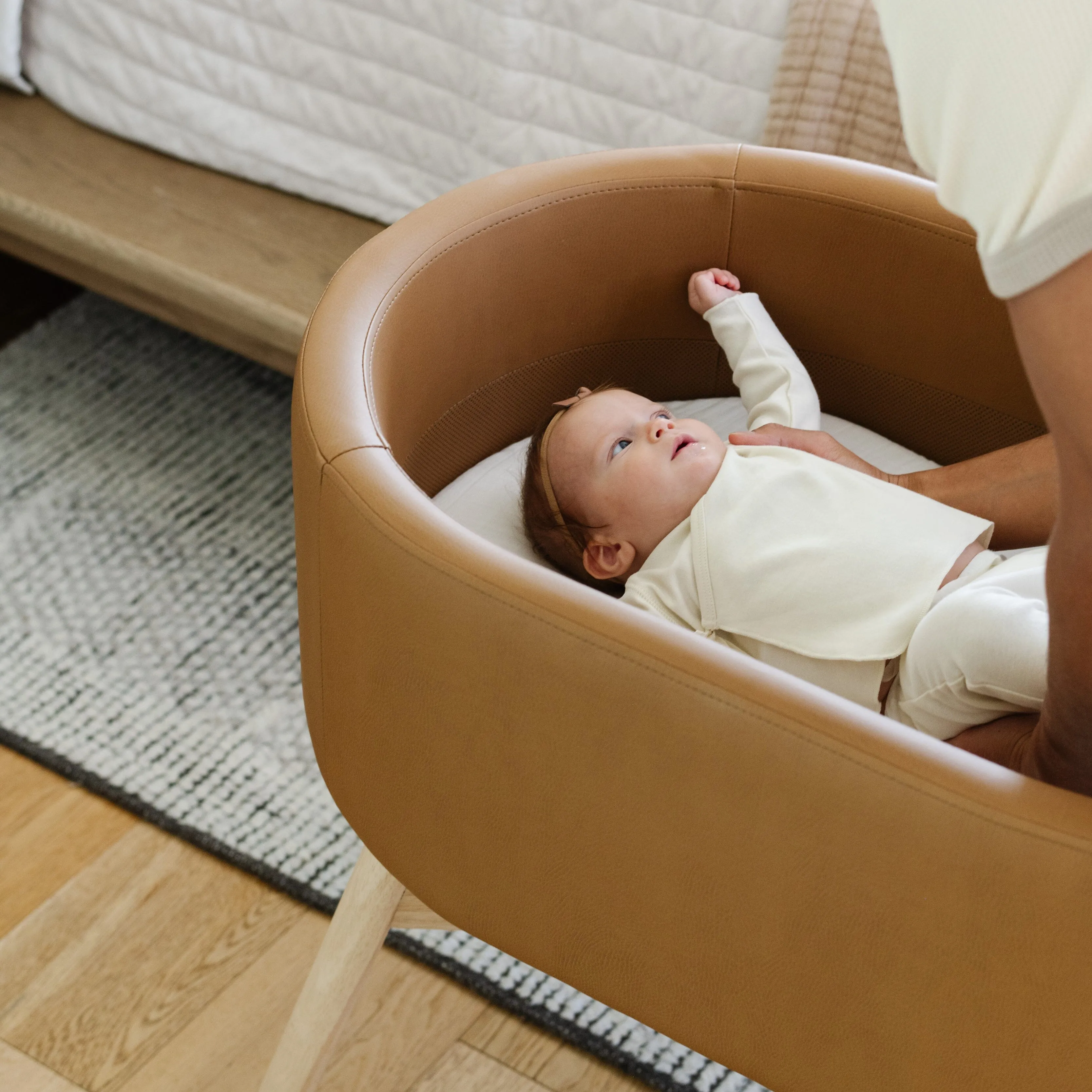 Babyletto x GATHRE Capsule Bassinet | Camel