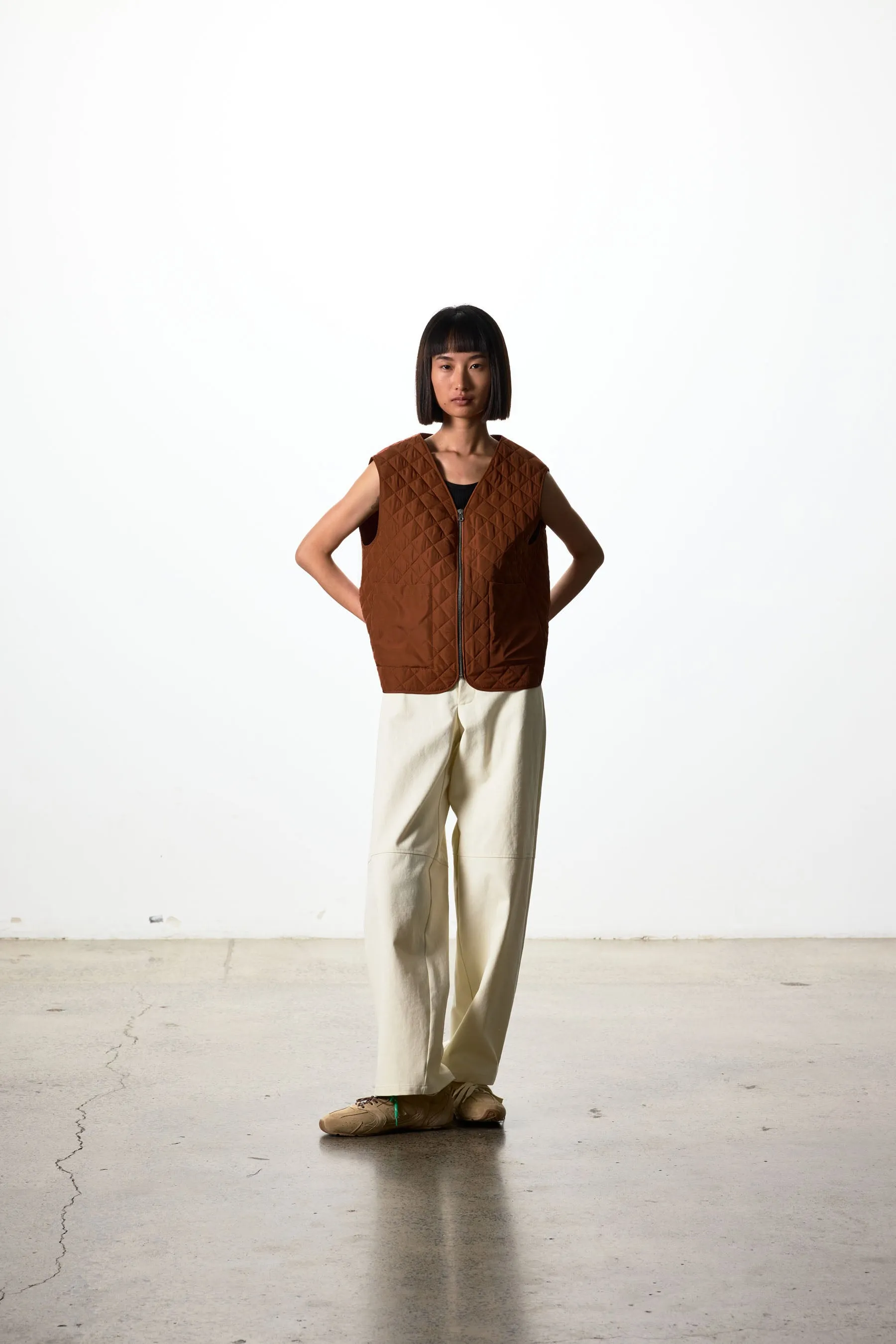 Bertoia Vest Pecan