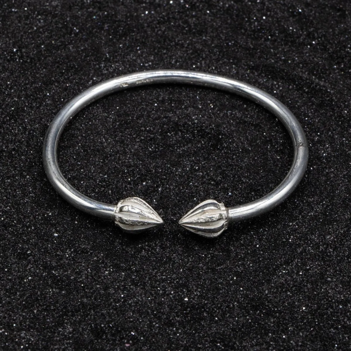 Heavy Plain Cocoa Pod Bangle