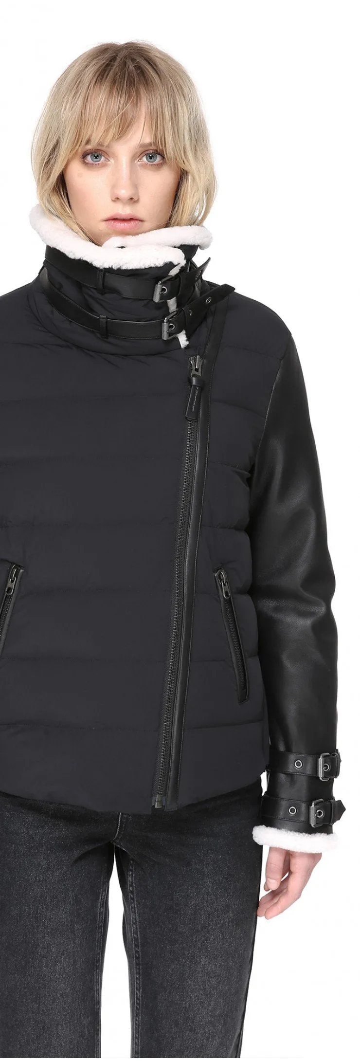 Mackage -  JOVIE RELAXED LIGHTWEIGHT DOWN WITH SHEEPSKIN IN BLACK