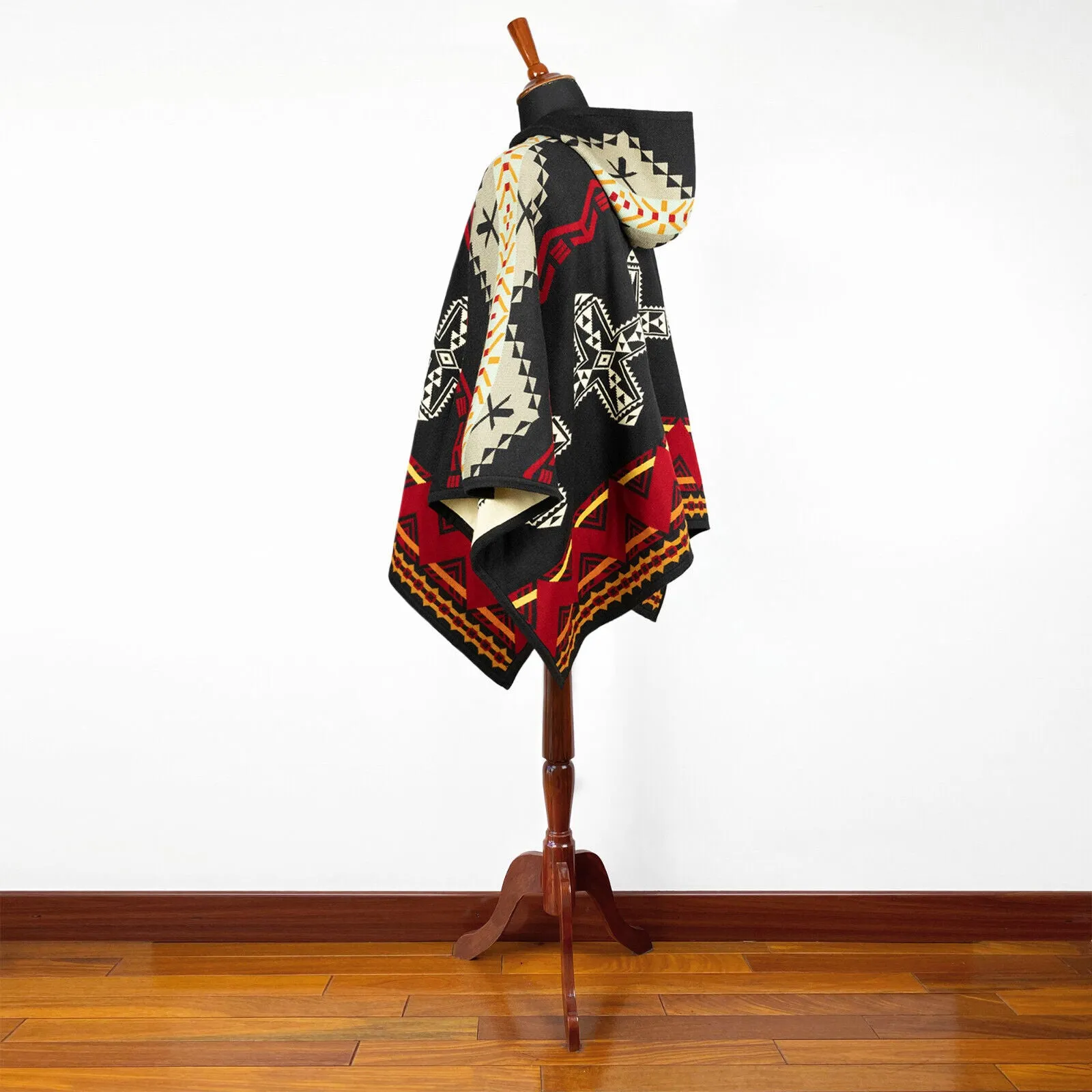 Sarayaku - Harmony of Contrasts Hooded Alpaca-Cotton Poncho - Aztec Geometric Accents