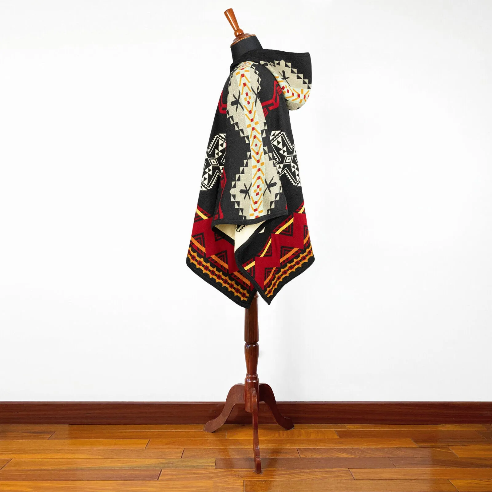 Sarayaku - Harmony of Contrasts Hooded Alpaca-Cotton Poncho - Aztec Geometric Accents